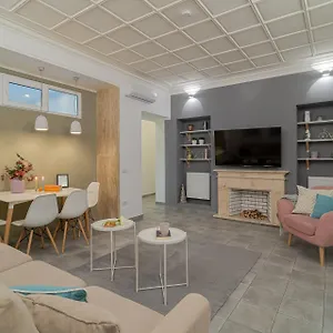 4br Sanctuary Near Cismigiu Park & Piata Universitatii Apartment Bucharest